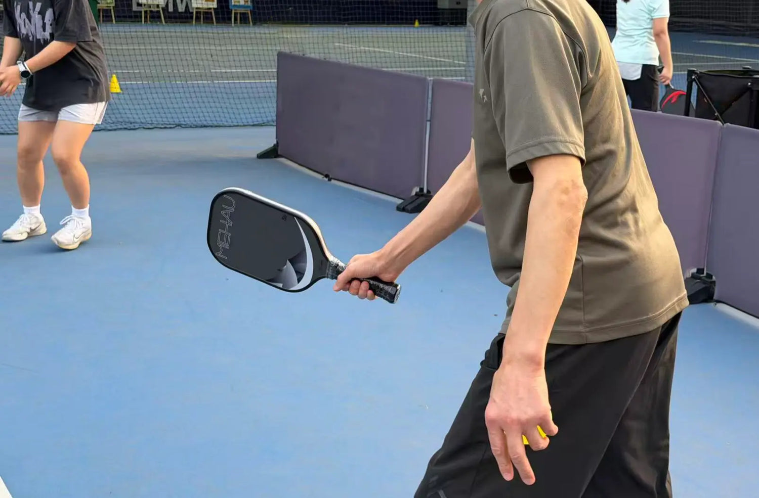 Why Is Playing the Right Side So Much Harder in Pickleball? (Right Side vs Left Side Doubles Strategy Explained)